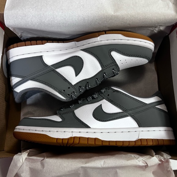 Nike Dunk Low GS ‘Reflective Grey’ Y6 - Picture 5 of 13